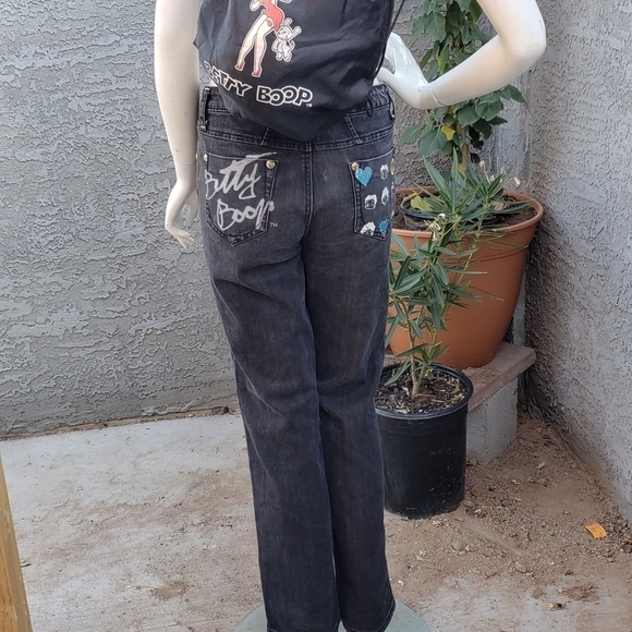 CUTE BETTY BOOP JEANS - Picture 6 of 6